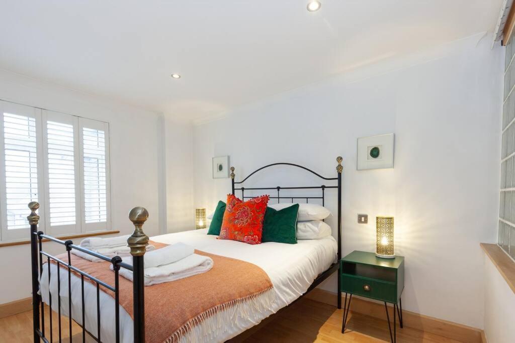 Apartment In The Heart Of The City Centre, Live Like A Local Oxford Dış mekan fotoğraf