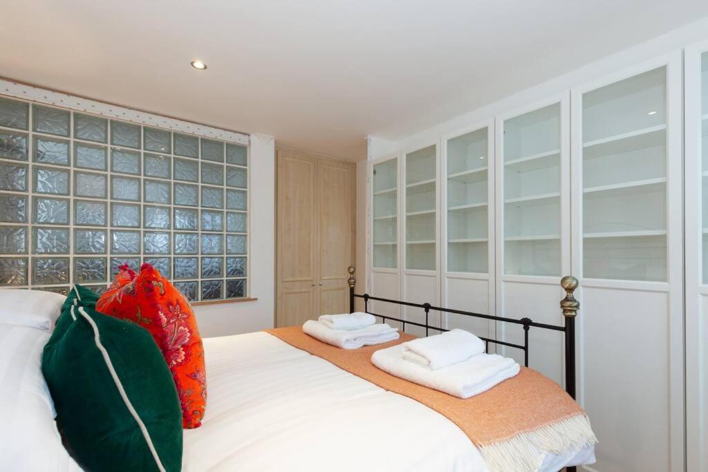 Apartment In The Heart Of The City Centre, Live Like A Local Oxford Dış mekan fotoğraf
