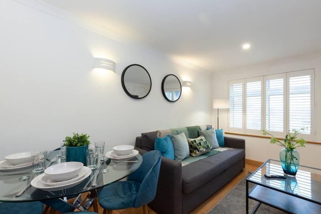Apartment In The Heart Of The City Centre, Live Like A Local Oxford Dış mekan fotoğraf