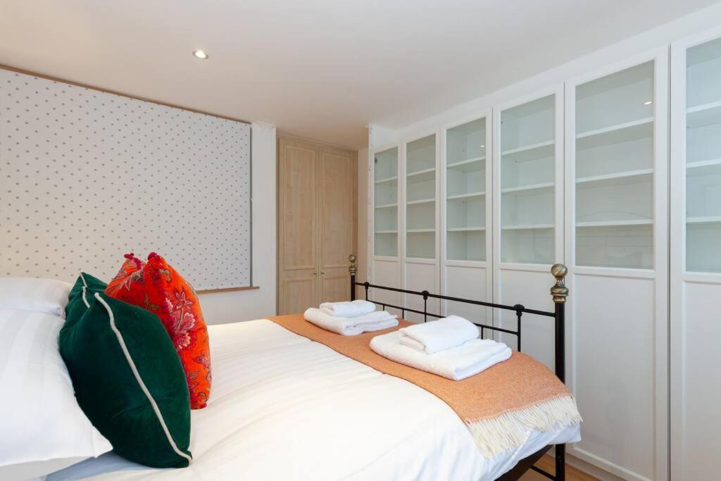 Apartment In The Heart Of The City Centre, Live Like A Local Oxford Dış mekan fotoğraf